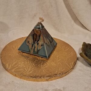 Pyramid Ceramic Candle/Oil Lamp - Multicolor